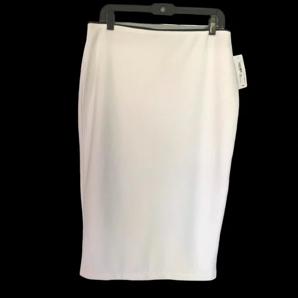BISOU BISOU WHITE PENCIL SKIRT SIZE LARGE - Picture 2 of 8